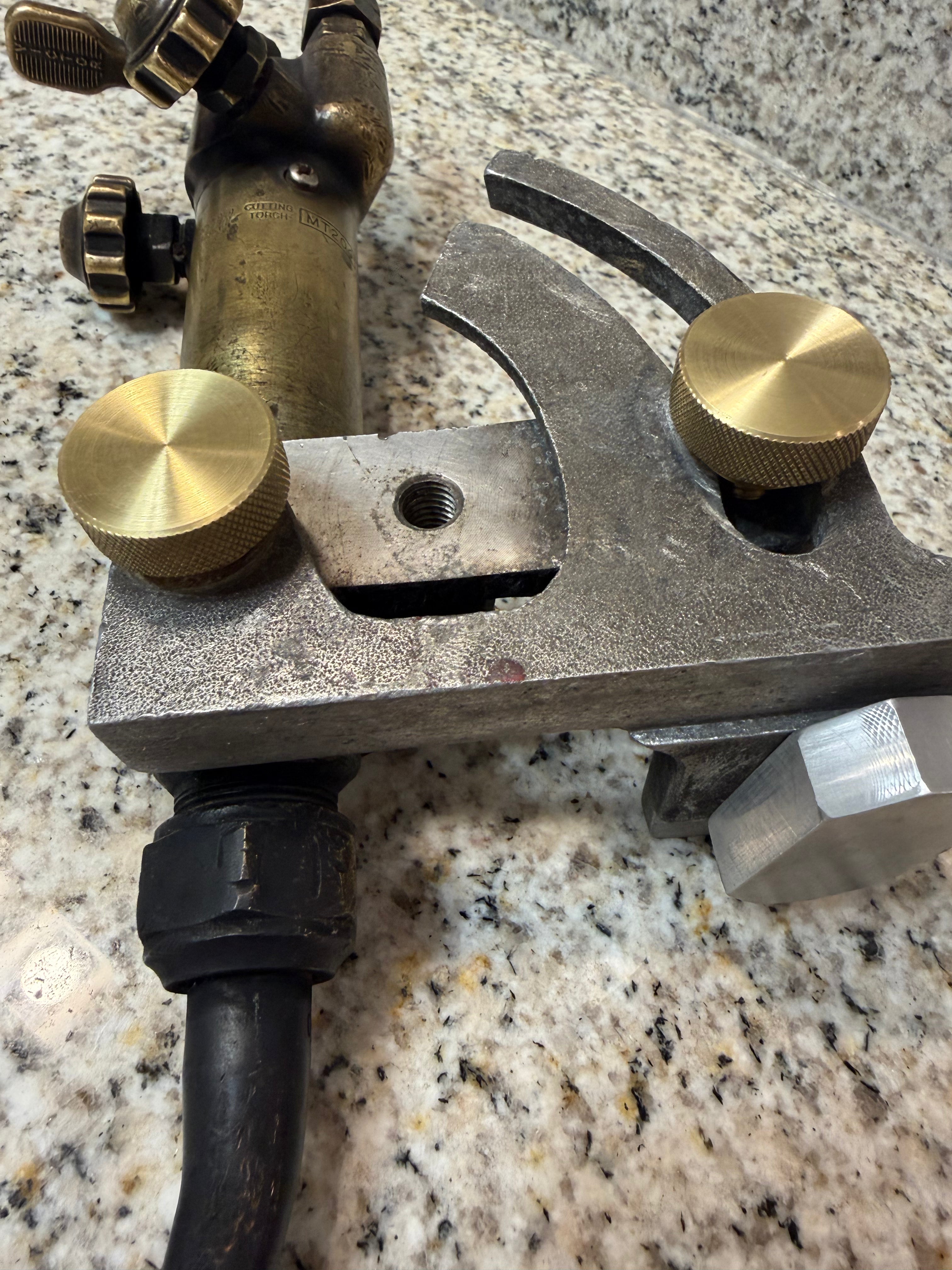 PRE-ORDER. Ships in 3-4 weeks.  Easy-Adjustment Brass Knob Set – Mathey Dearman